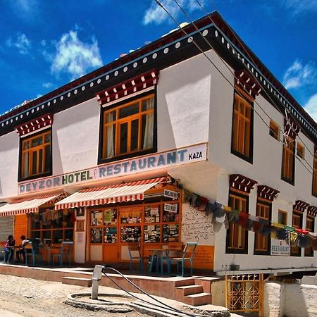Hotel Deyzor Kaza Exterior photo