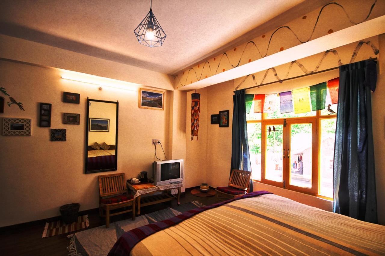 Hotel Deyzor Kaza Exterior photo